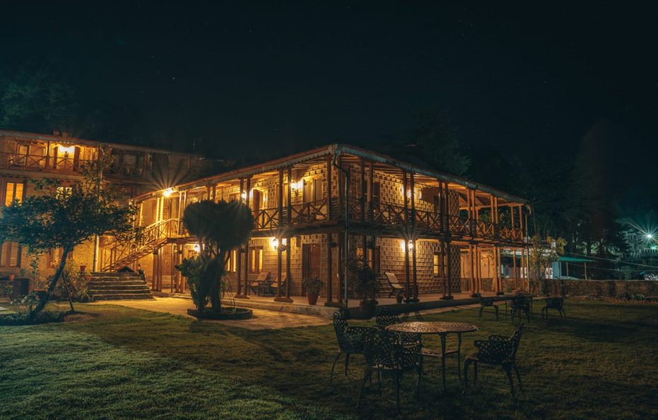 Chevron Eco Lodge Kausani