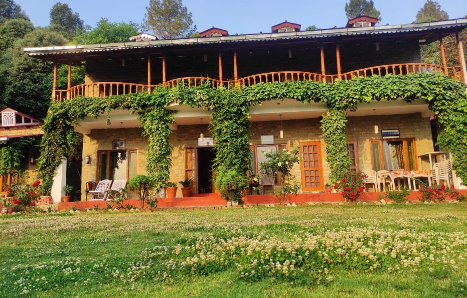 Chevron Mountain Villa Kausani