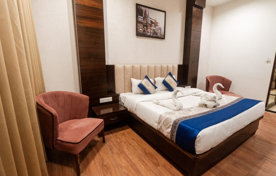 Hotel Dharohar Varanasi