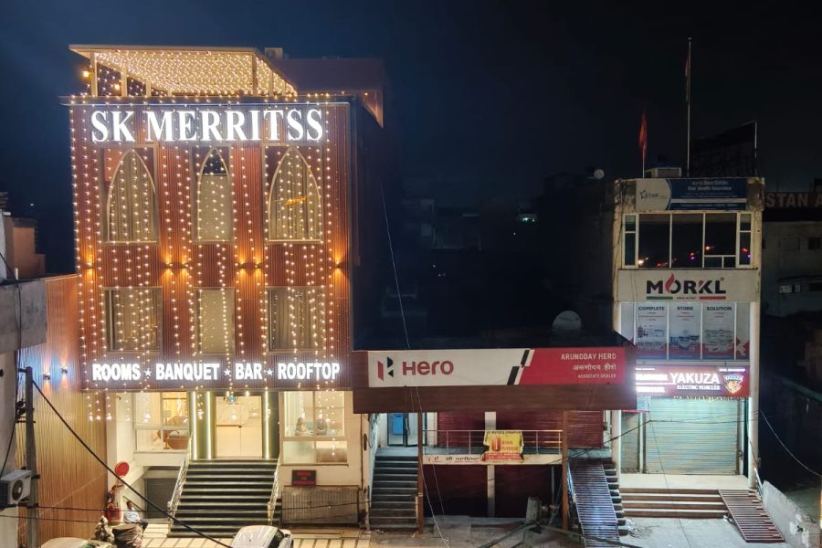Hotel SK Merritss Zirakpur