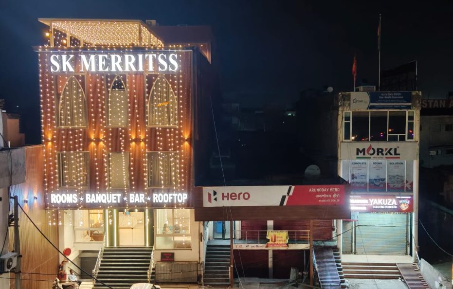 Hotel SK Merritss Zirakpur