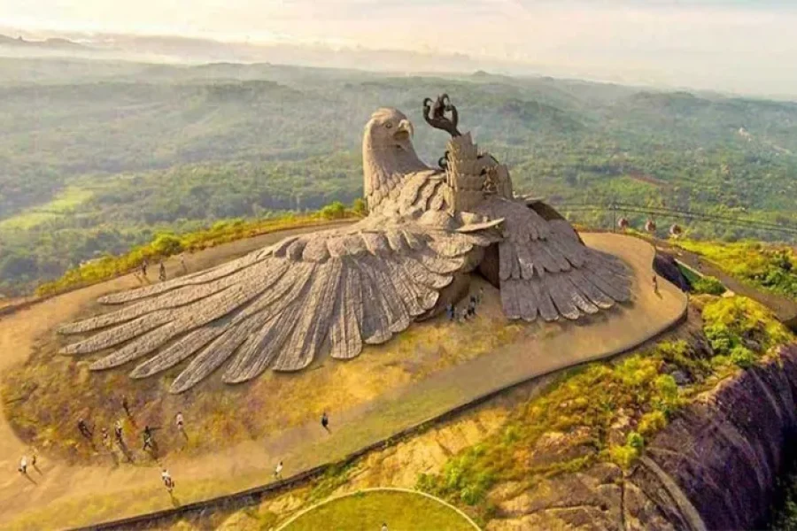 Cochin Munnar Thekkady Aleppey Kumarakom Kanyakumari Kovalam Trivandrum