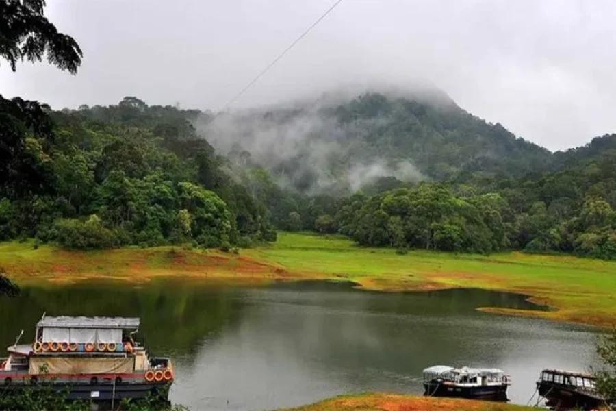 Cochin Munnar Thekkady Aleppey Kumarakom