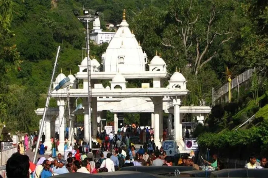 Amritsar with Vaishno Devi Yatra Package