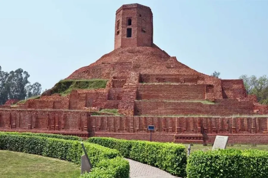 Bodhgaya with Sarnath