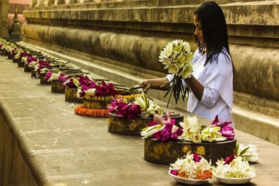Allahabad Ayodhya Varanasi Bodhgaya Patna